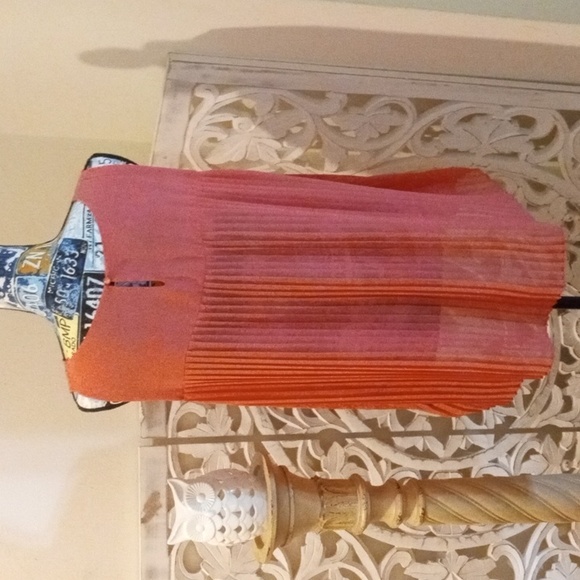 AGB SZ XL Women's Lace Design Pleated Tank Style Blouse - Picture 9 of 14